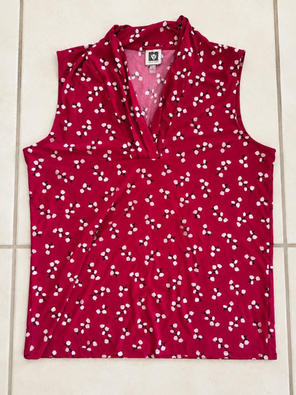 Anne Klein Pink Floral Sleeveless Blouse Large V Neck Career Top